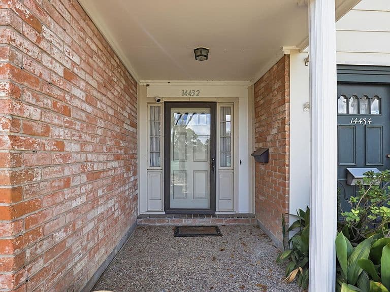 Listing photo 4