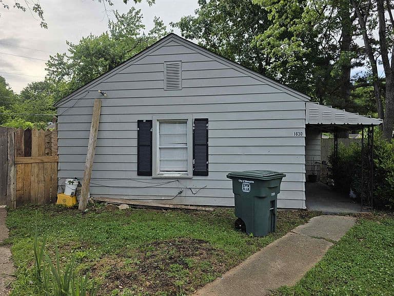Listing photo 4