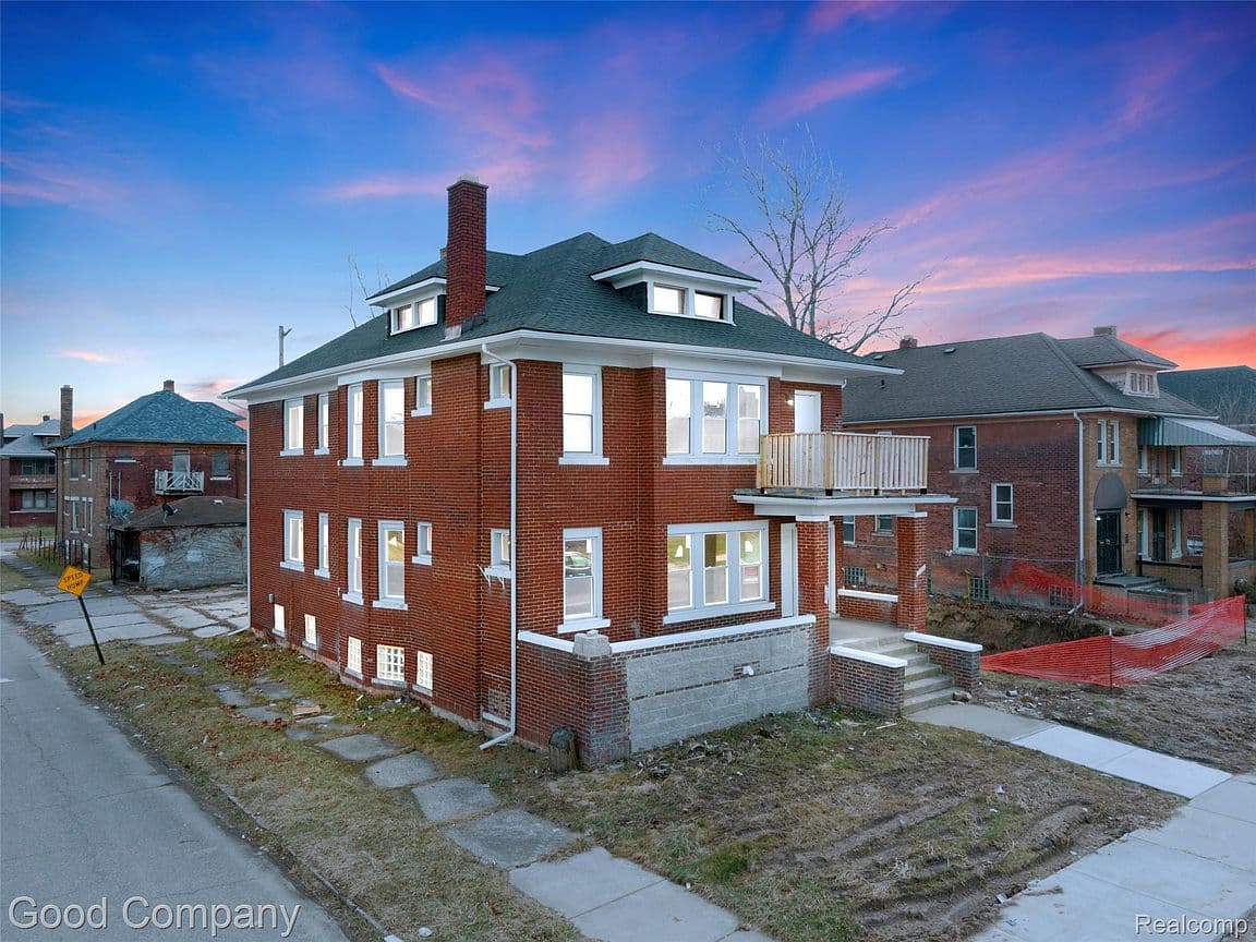 Primary listing photo