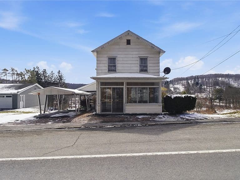 Listing photo 2