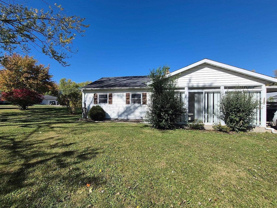Primary listing photo