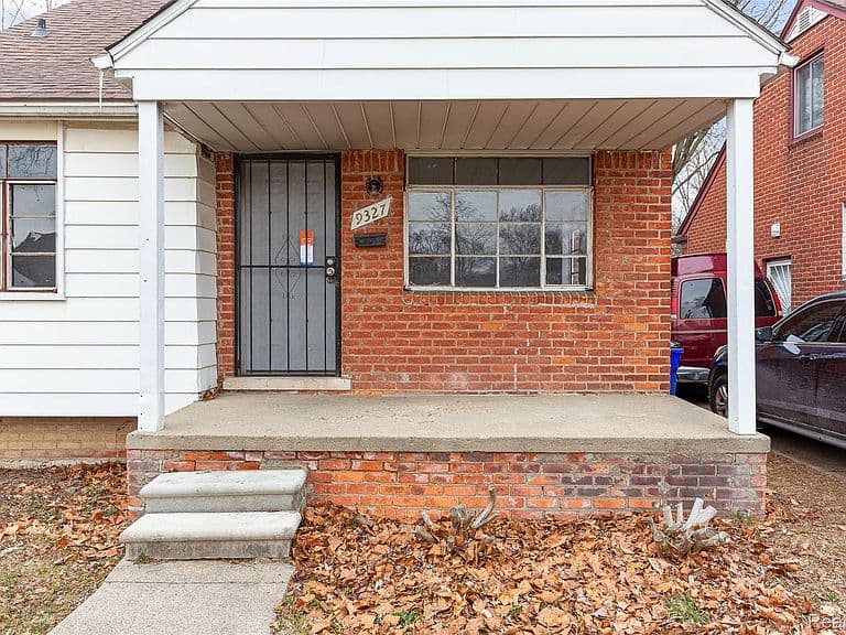 Listing photo 3