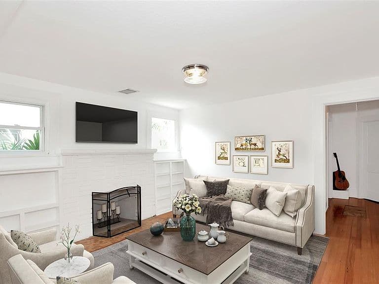 Listing photo 4