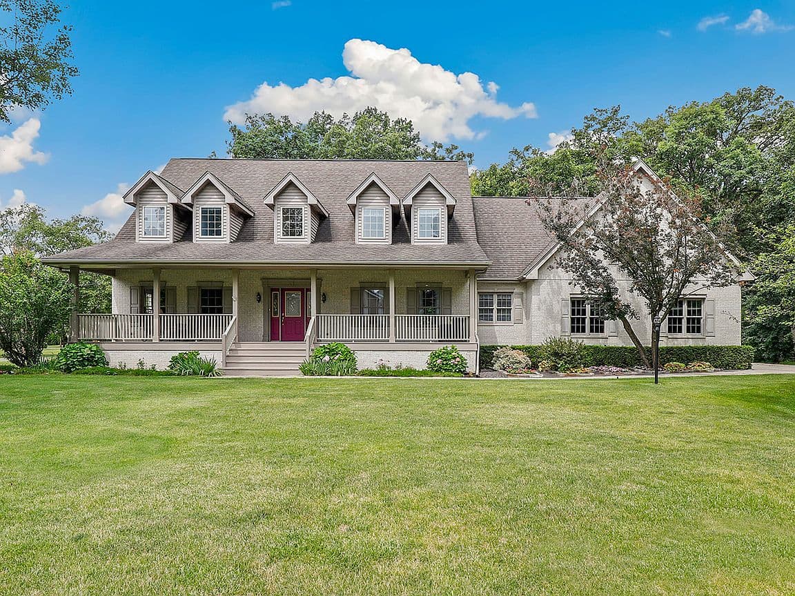 Primary listing photo