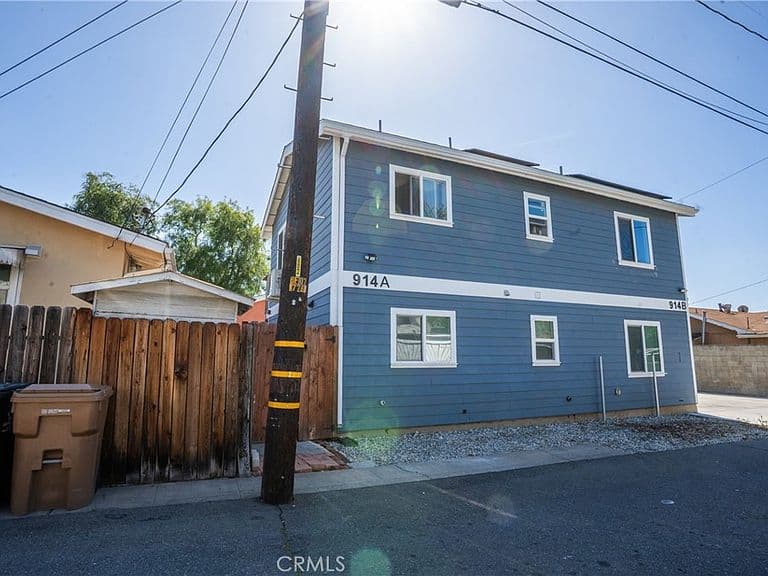 Listing photo 5