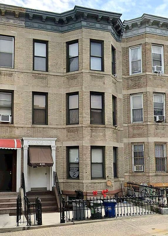 Primary listing photo
