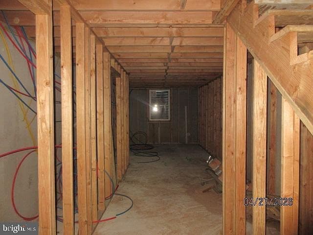 Listing photo 5