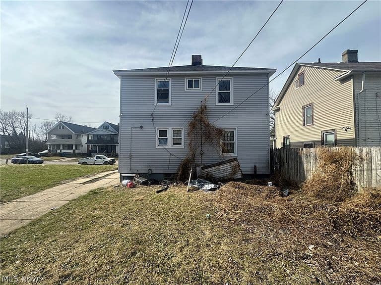 Listing photo 4