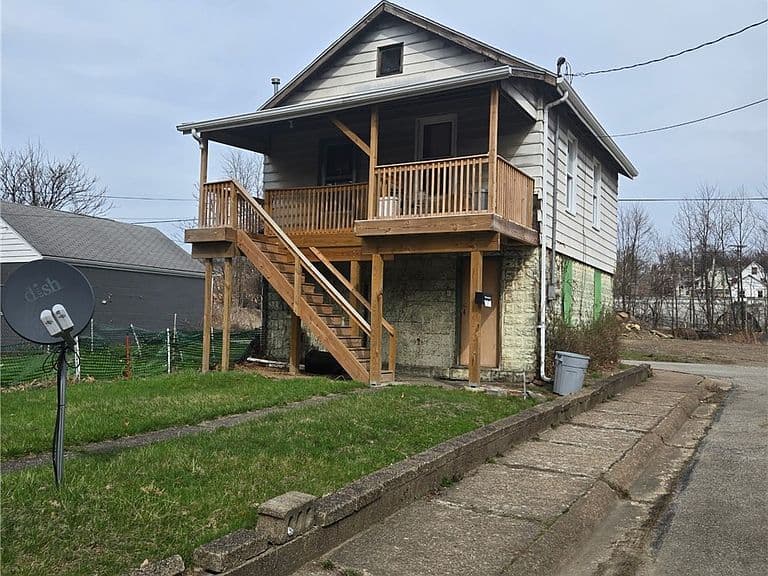 Listing photo 3