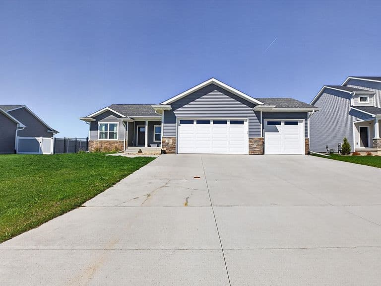 Listing photo