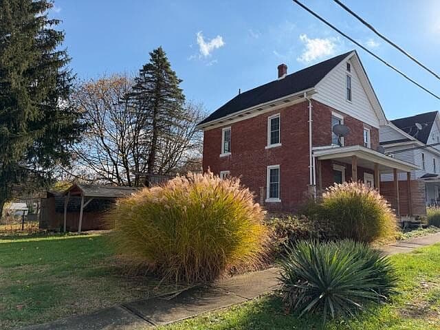 Listing photo 2