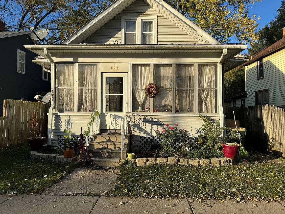Primary listing photo