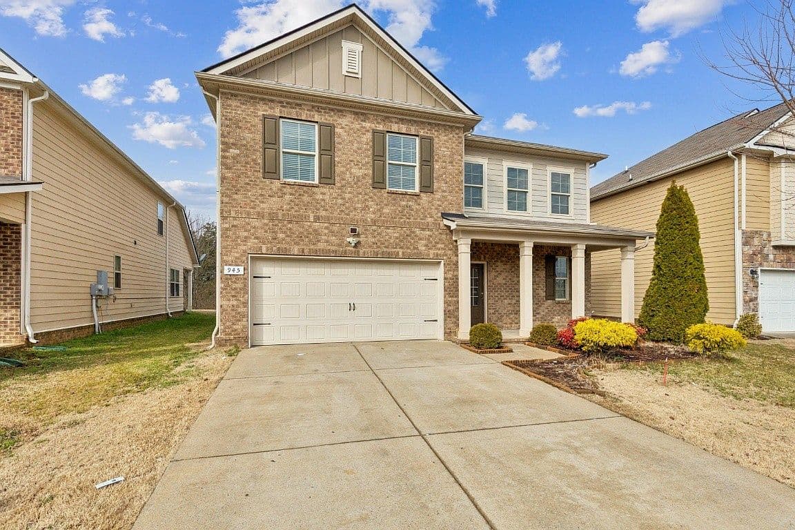 Primary listing photo