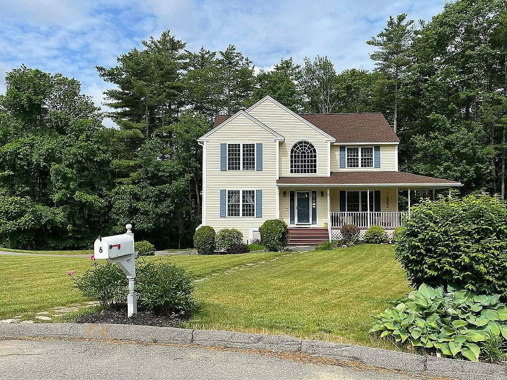 Primary listing photo