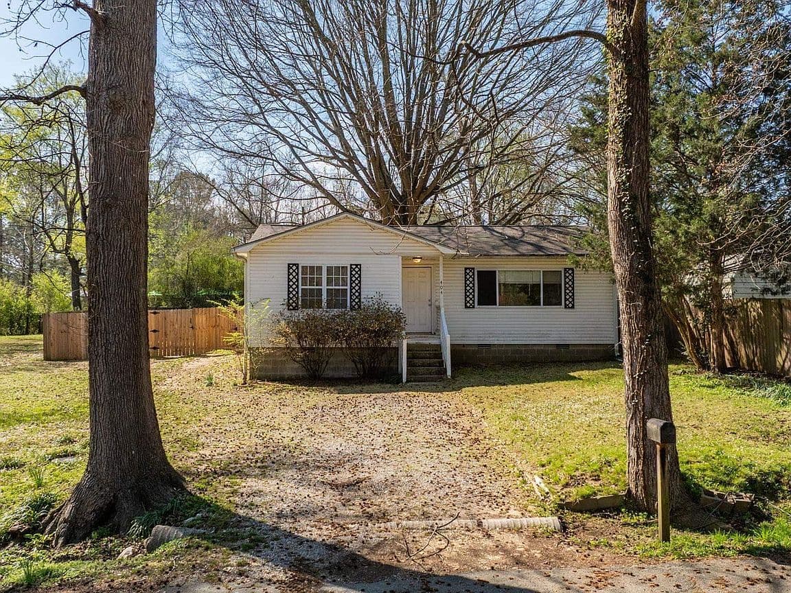 Primary listing photo