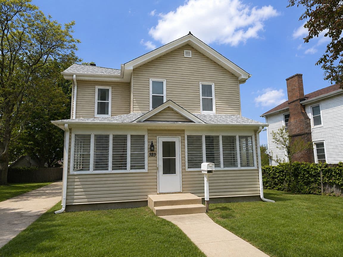 Primary listing photo
