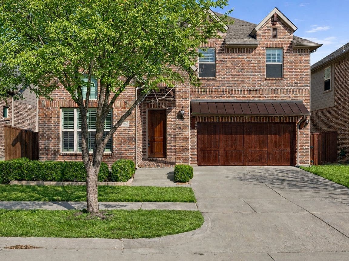 Primary listing photo
