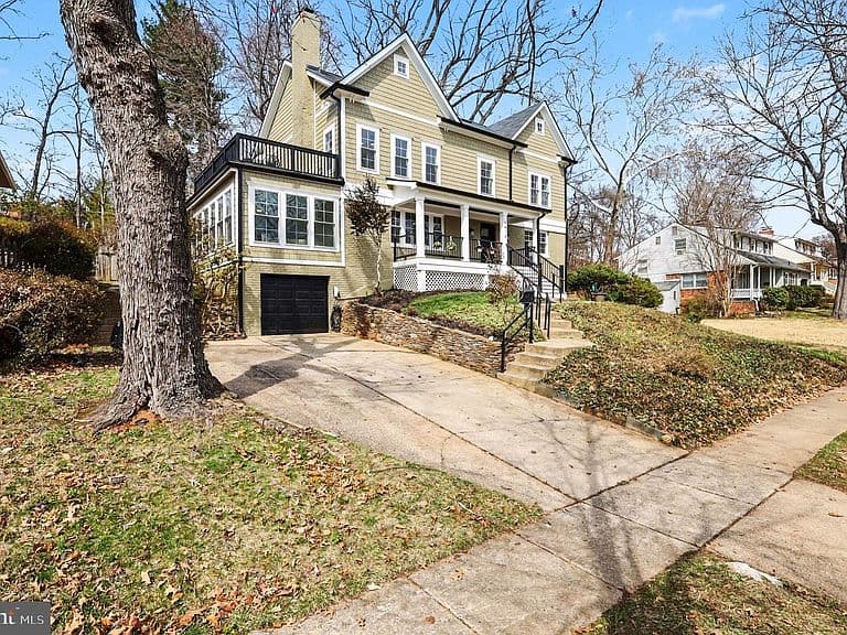 Listing photo 4