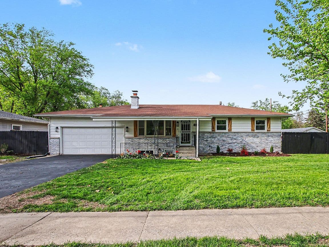 Primary listing photo