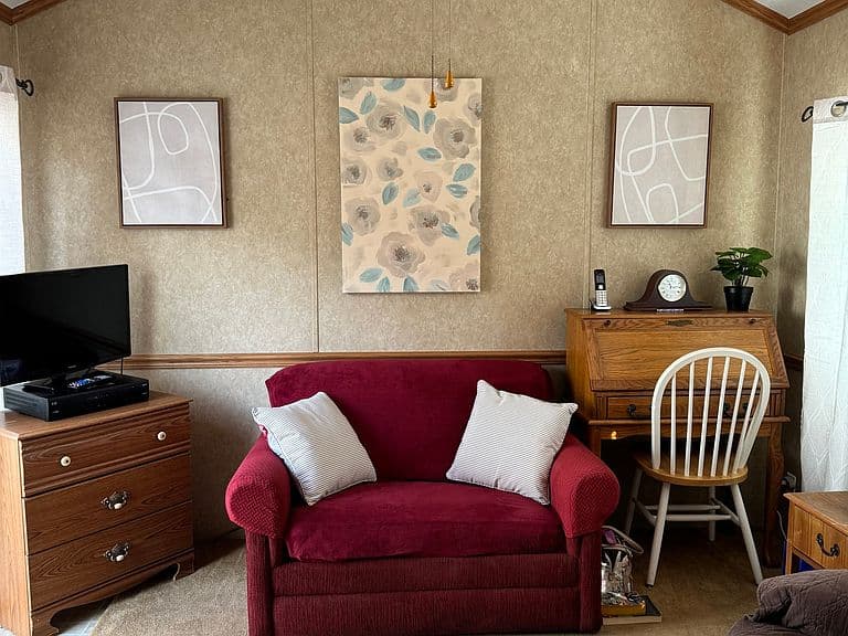 Listing photo 4