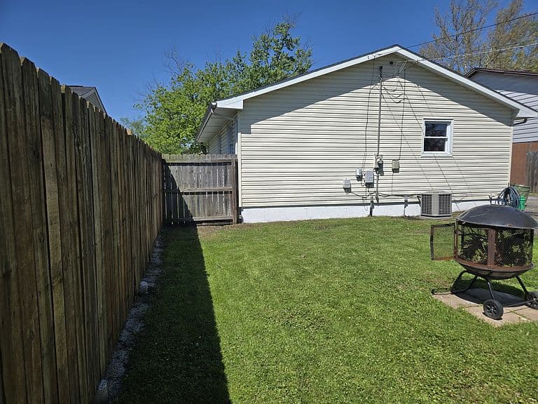 Listing photo 5