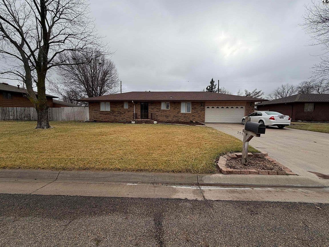 Primary listing photo