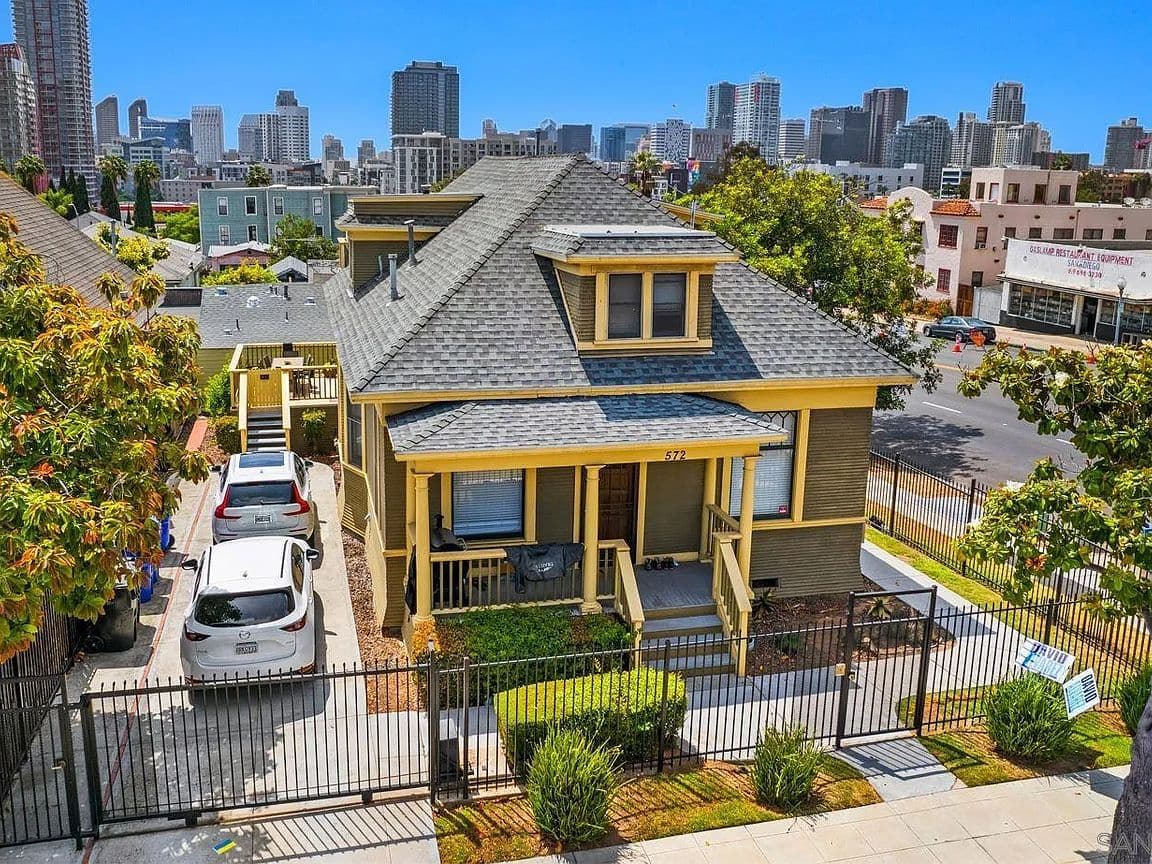 Primary listing photo