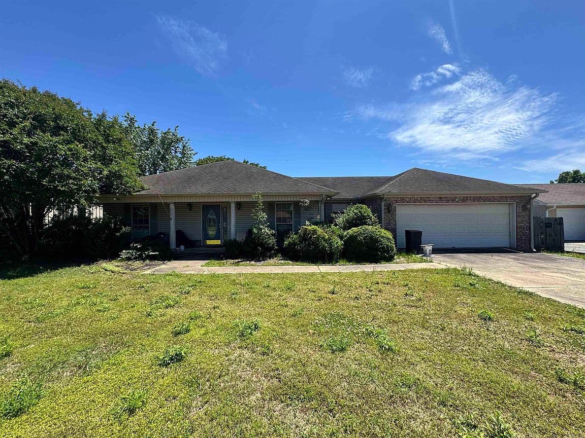 Primary listing photo
