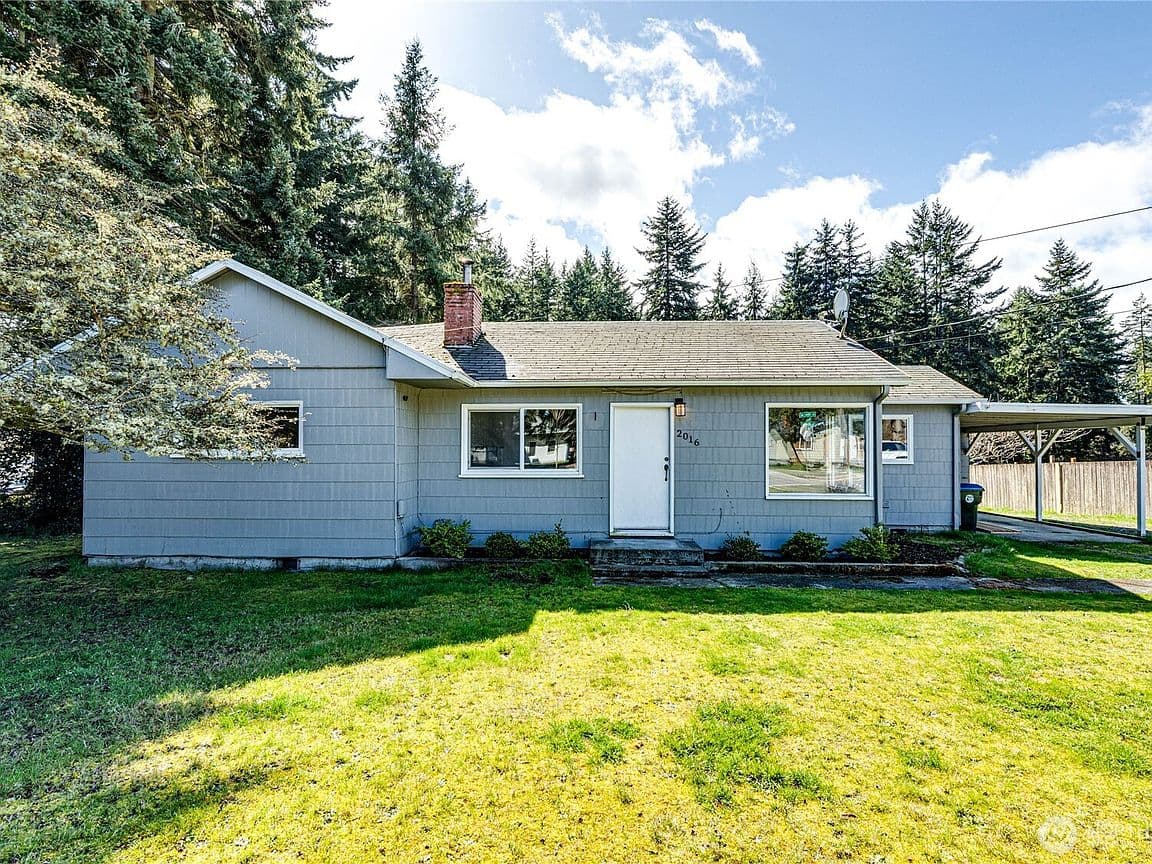 Primary listing photo