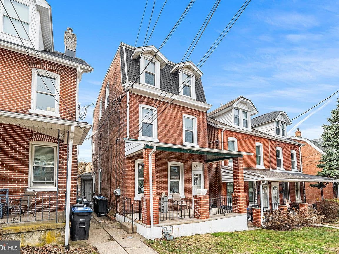 Primary listing photo