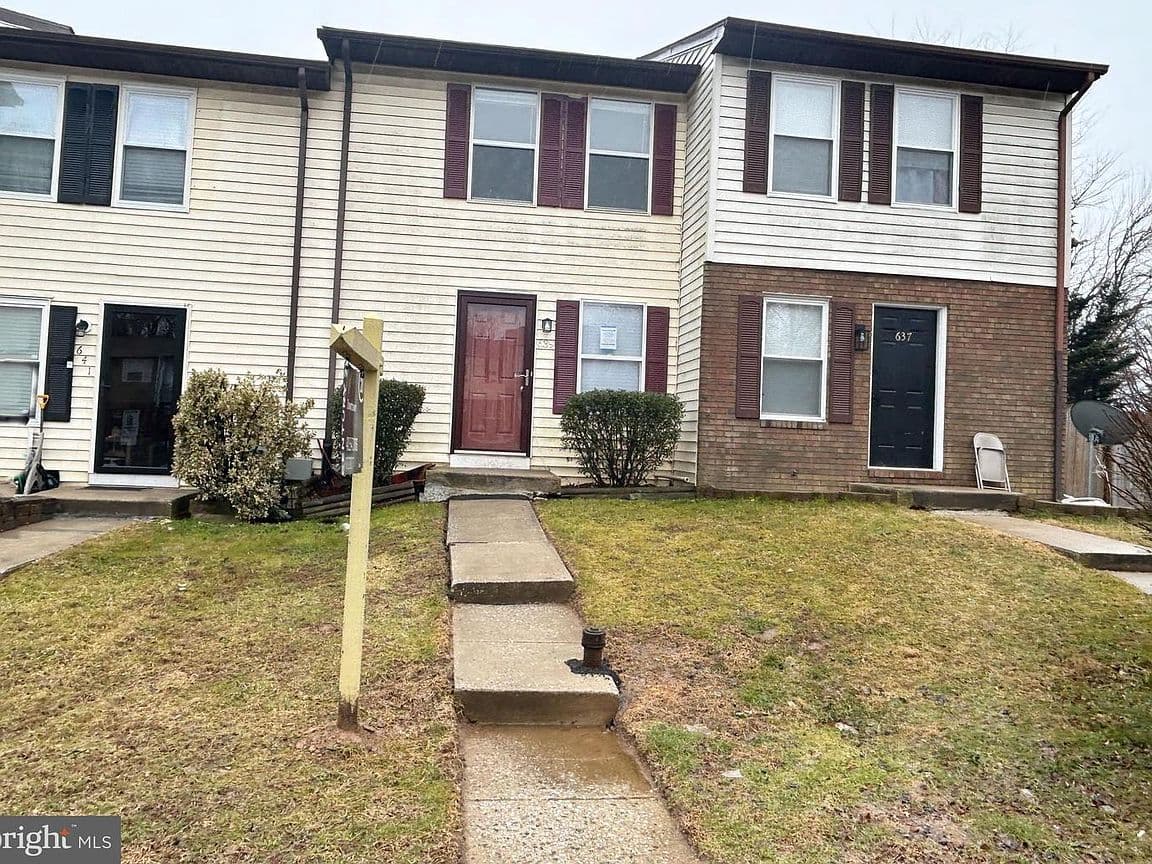 Primary listing photo