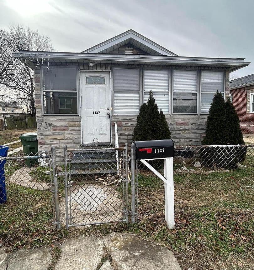 Primary listing photo