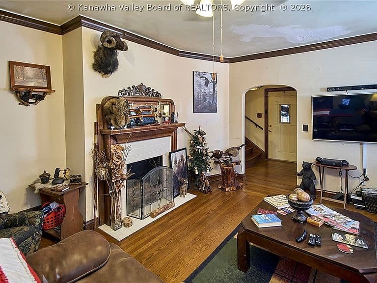 Listing photo 5