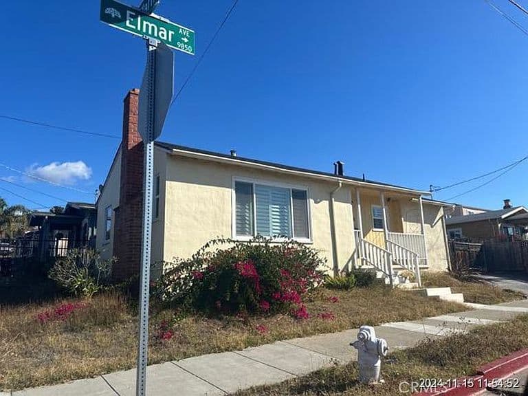 Listing photo 2
