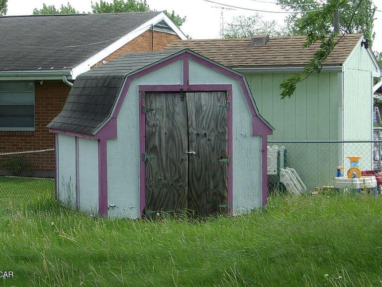 Listing photo 4
