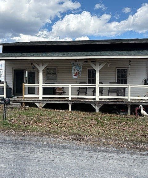 Listing photo 3