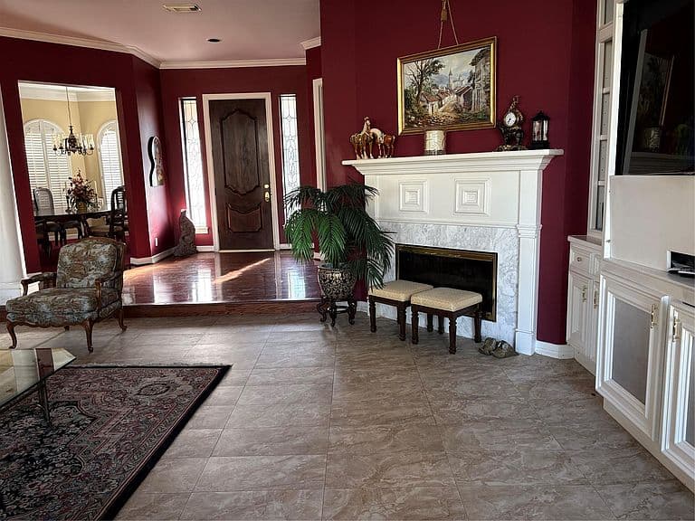 Listing photo 5