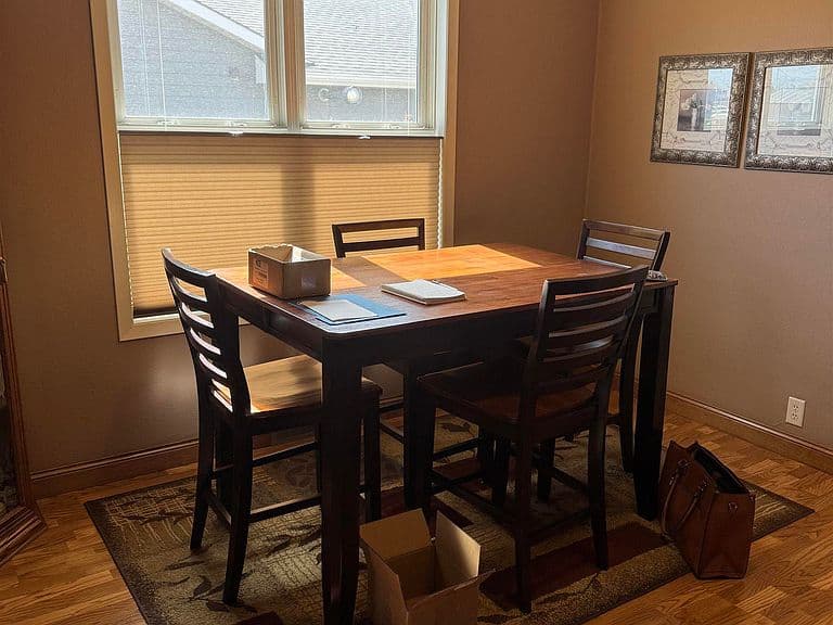 Listing photo 5