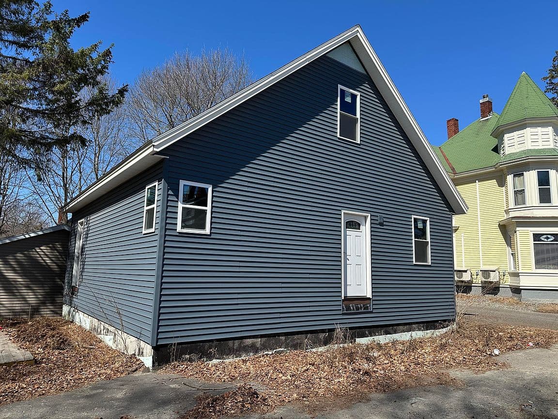 Primary listing photo