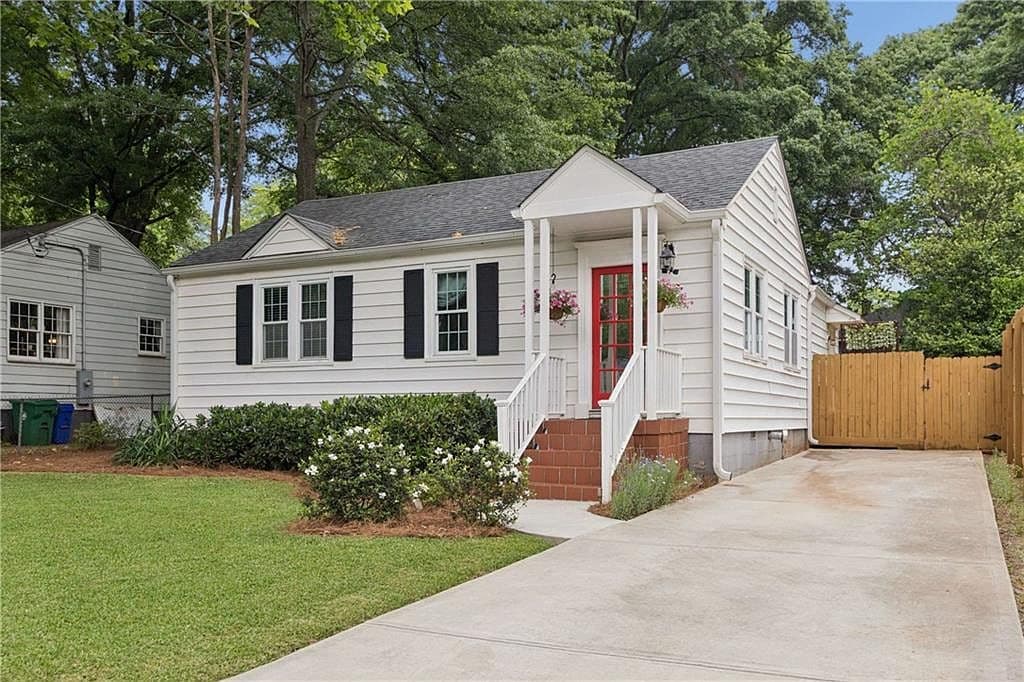 Primary listing photo