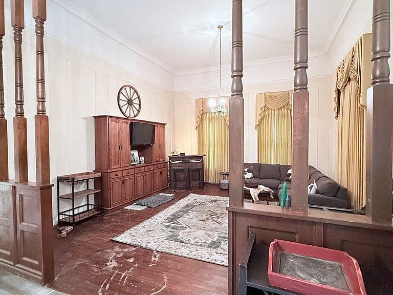 Listing photo 4