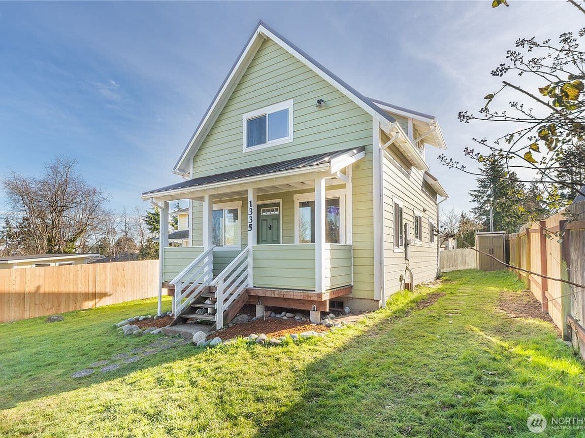Primary listing photo