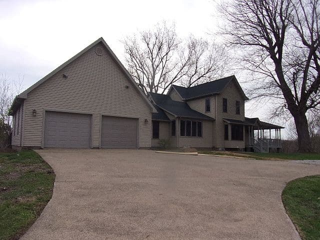 Listing photo