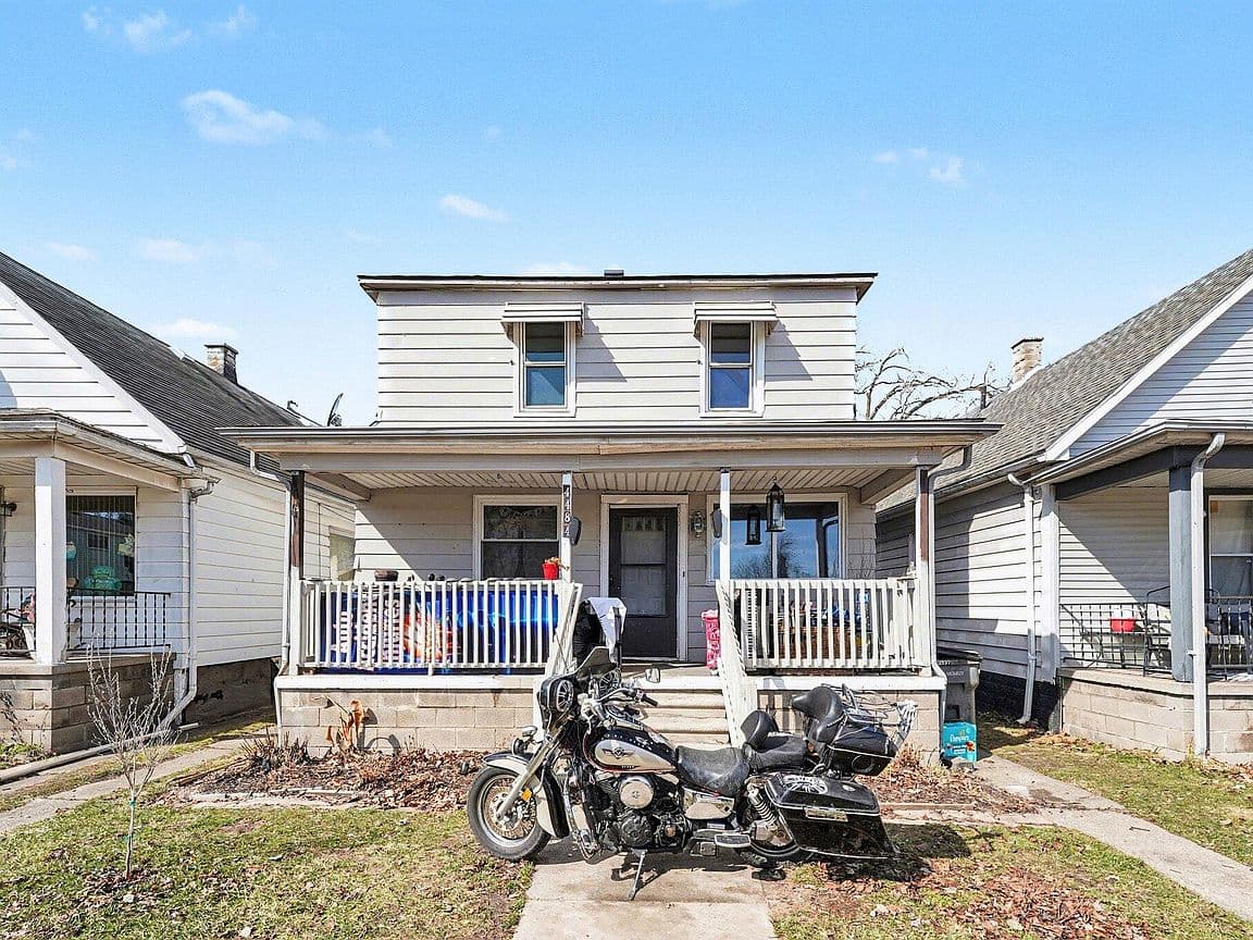 Primary listing photo