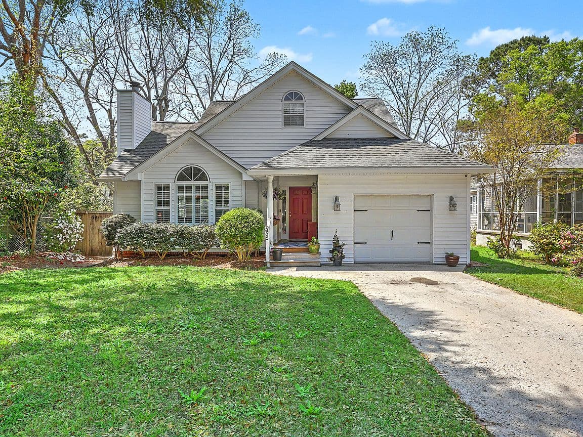 Primary listing photo