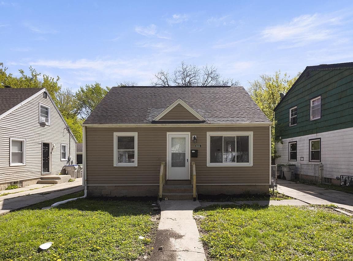 Primary listing photo