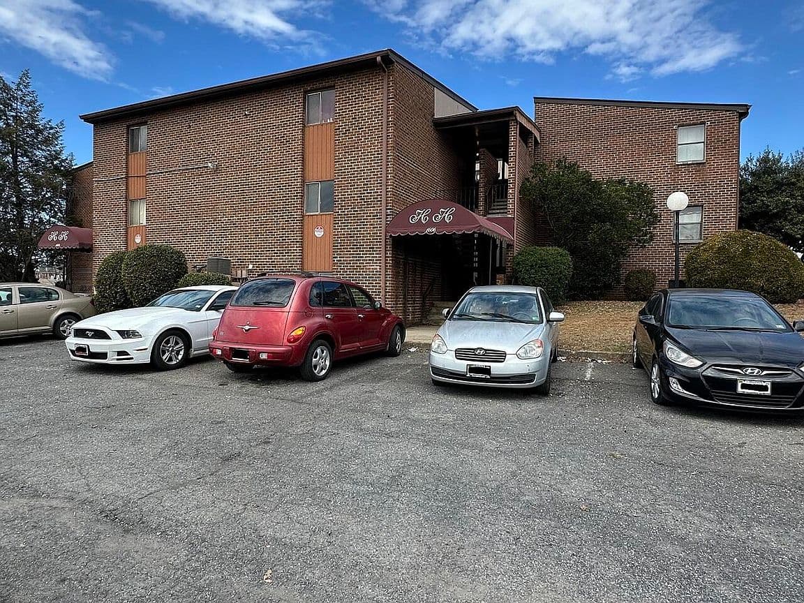 Primary listing photo