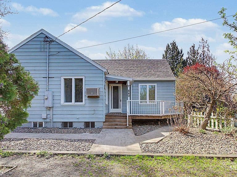 Listing photo 4