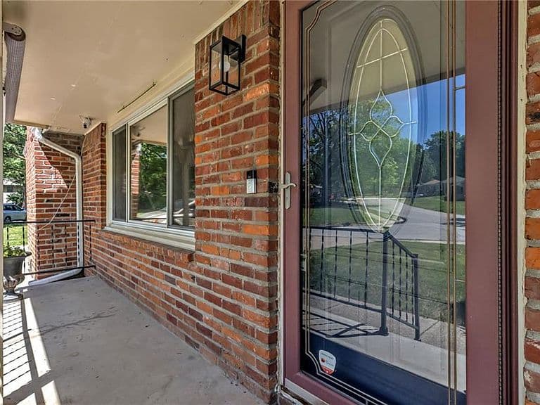 Listing photo 4