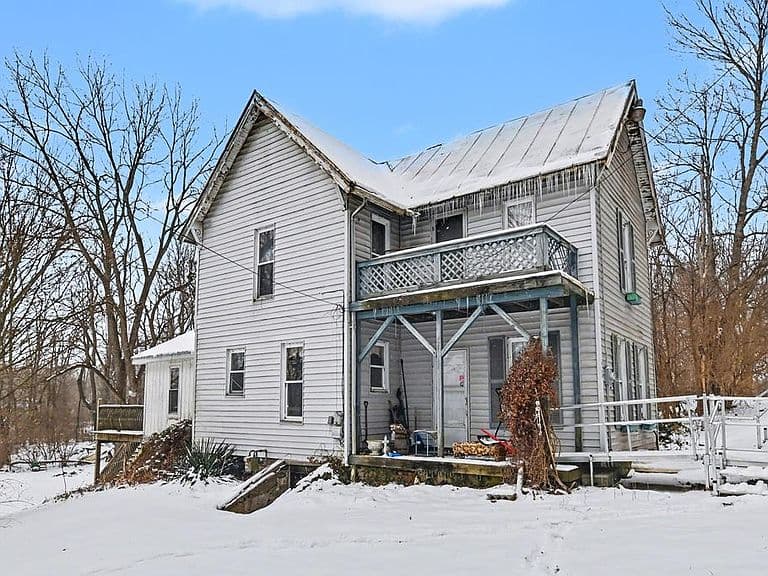 Listing photo